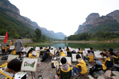 研學(xué)旅行、老年旅游、會議旅游將是下一個潛力旅游市場