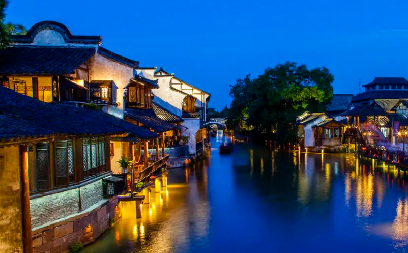 如何進(jìn)一步激活夜經(jīng)濟(jì)，引爆“夜動(dòng)力”